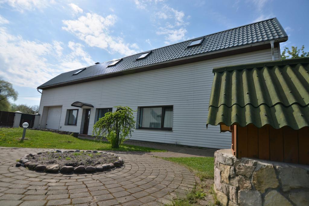 Lazdu Guest House Ventspils Exterior foto